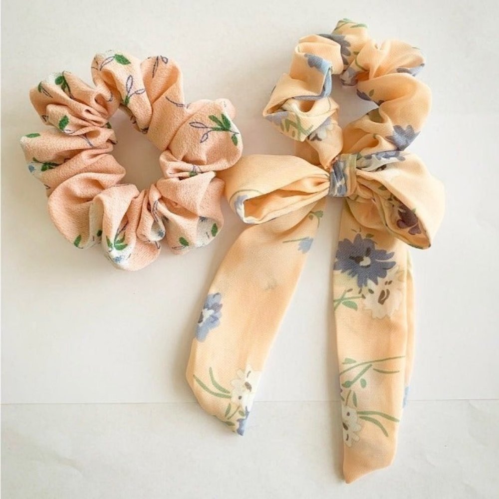 2 Piece Pink Floral Scrunchie Bow Bundle